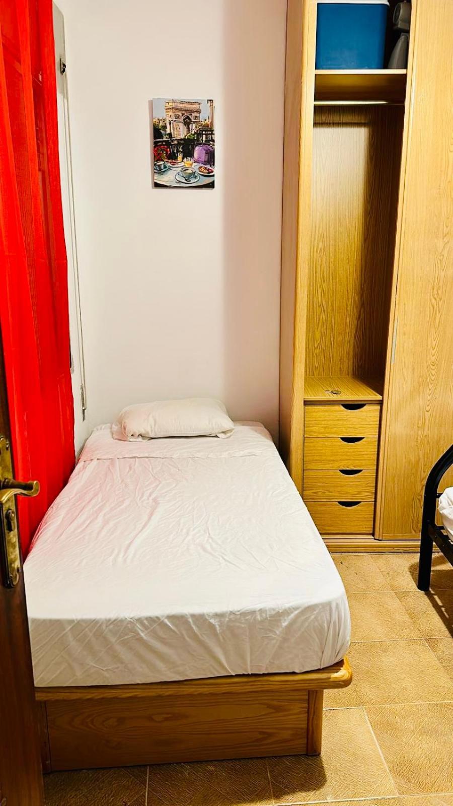 Punta Me Rooms In Madrid Downtown المظهر الخارجي الصورة