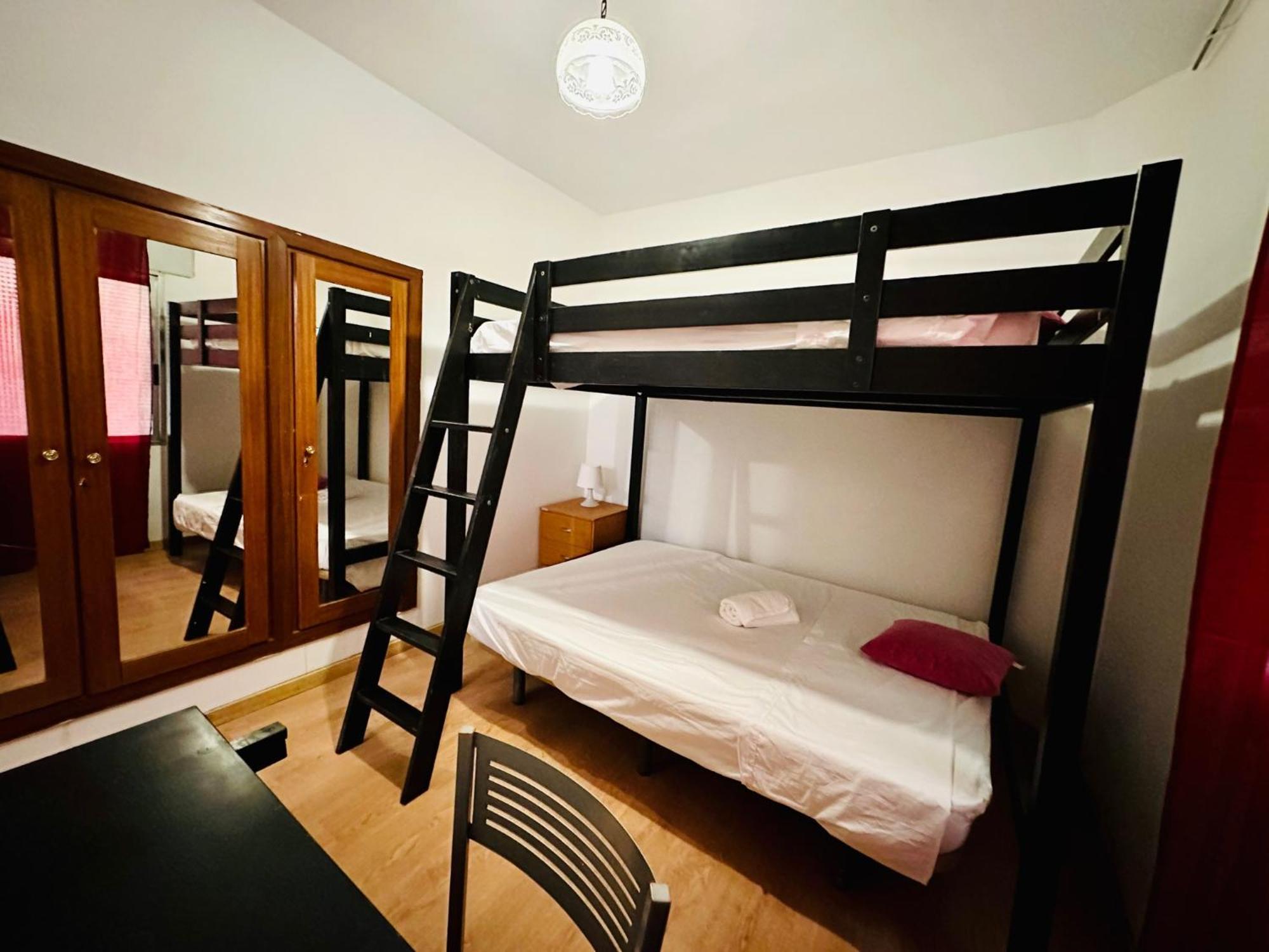 Punta Me Rooms In Madrid Downtown المظهر الخارجي الصورة