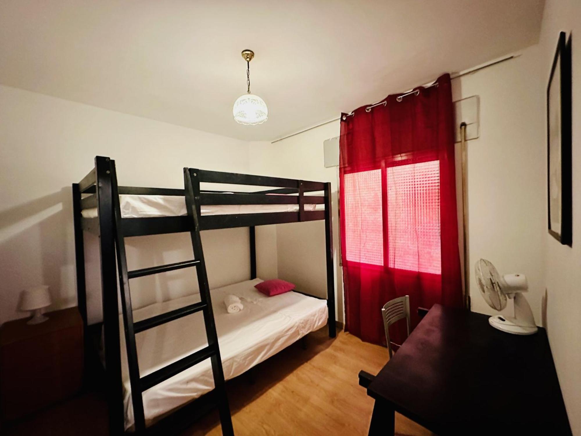 Punta Me Rooms In Madrid Downtown المظهر الخارجي الصورة